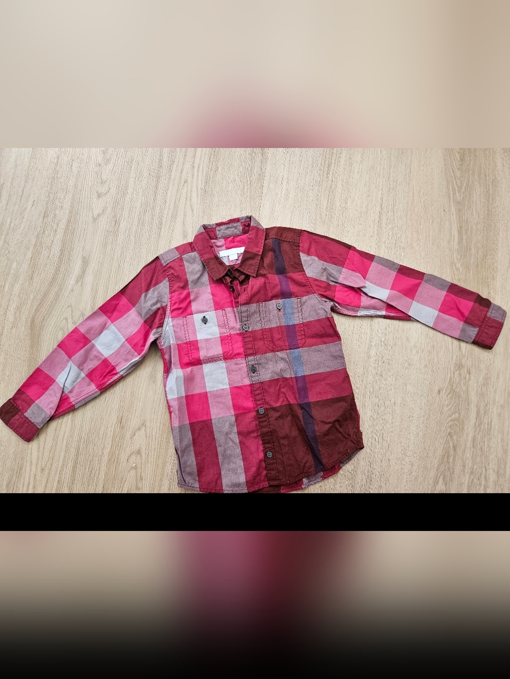 Burberry Boys Red Pink Plaid Button-Down Shirt In Size 6